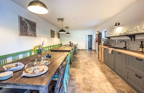 Horni Plana Apartment | Nice apartment for 4 guests with WIFI, terrace and pets allowed