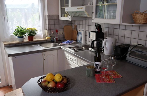 Wesenberg Apartment | Nice apartment for 4 people with TV, terrace and pets allowed