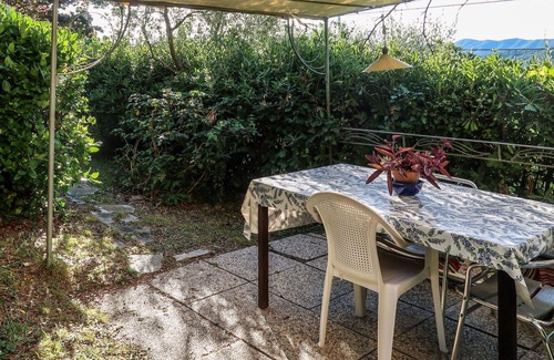 Vendone Apartment | Nice apartment for 4 people with WIFI, pool, A/C, patio, pets allowed and panoramic view