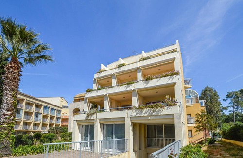 Calvi Apartment | Nice apartment in Calvi with WiFi