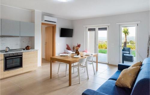 Casal Velino House | Nice Apartment In Casalvelino With Wifi