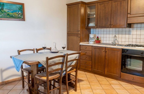 Bolsena Villa | Nice apartment in villa for 6 guests with WIFI, pool, TV, terrace and pets allowed