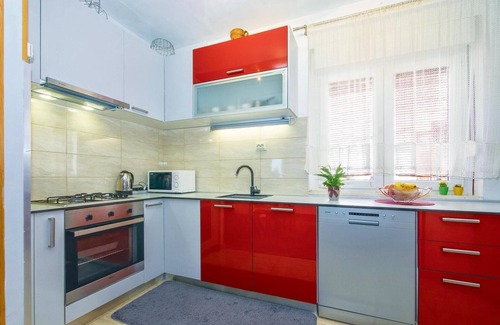 Borak Apartment | Nice apartment in Omis with WiFi