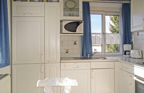 Laakirchen Apartment | Nice apartment in Salzburg with WiFi