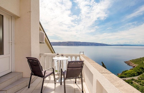 Vratarusa Apartment | Nice apartment in Senj