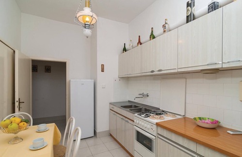 Supetar Apartment | Nice apartment in Supetar with WiFi