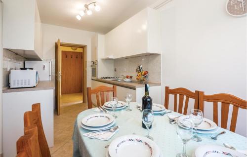 Opatija Apartment | Nice Apartment In Veprinac With Wifi