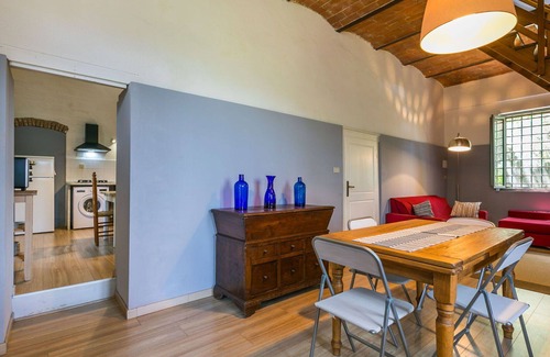 Lorenzana Villa | Nice apartment in villa for 4 people with WIFI, pool and pets allowed