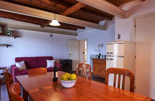 Bellano House | Nice apartment in villa for 12 people with A/C, WIFI, TV, patio and pets allowed