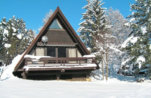 Siegsdorf House | Nice apartment in villa for 4 people with TV, balcony and pets allowed