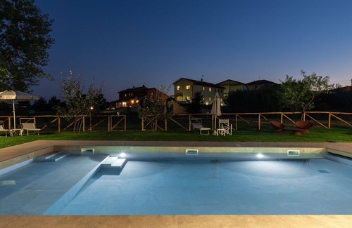 Larciano House | Nice apartment in villa for 2 people with A/C, pool, WIFI and TV
