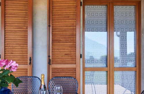 Dongo House | Nice apartment in villa for 8 guests with WIFI, TV, terrace and parking