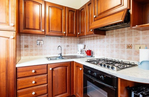Diano Castello Apartment | Nice apartment for 6 guests with WIFI, pool, TV, terrace and pets allowed