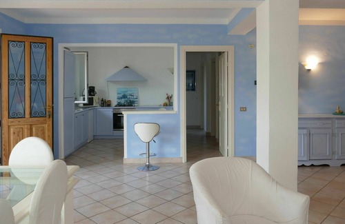 Monade Santa Lucia Villa | Nice apartment in villa with pool, A/C, WIFI, TV, patio, pets allowed and panoramic view