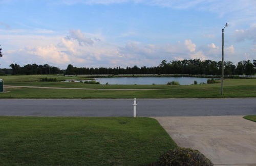 Greenville Apartment | Nice Apartment on a Golf Course!