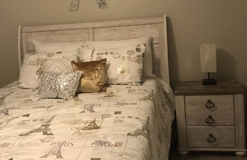 Amarillo House | Nice cozy comfy home ! With great neighbors throughout the block