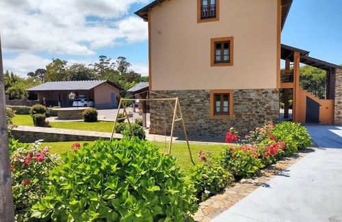 Serantes Apartment | Nice Duplex with views, pool and gardens