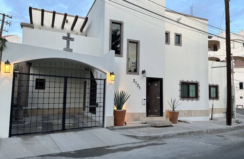 San Jose del Cabo House | Nice home at San José with warmed pool, on a quiet neighborhood.