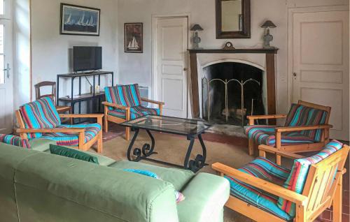 La Boissiere-des-Landes House | Nice Home In La Boissière Des Lande