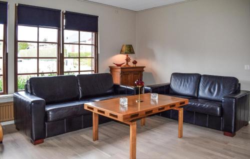 Asarum House | Nice Home In Asarum With Sauna