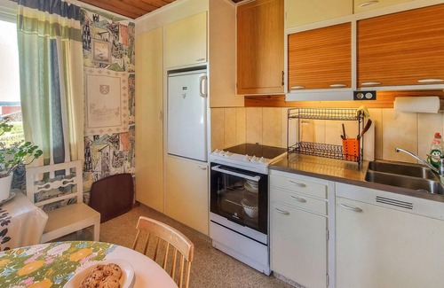 Hakenaset House | Nice home in Bergastrand with WiFi