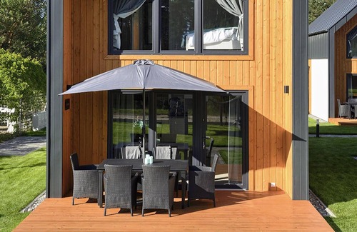 Bialogora House | Nice home in Bialogora with WiFi