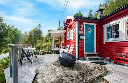 Narvik House | Nice home in Bjerkvik with WiFi