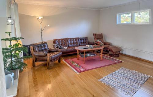 Eksjo House | Nice Home In Eksjö With Sauna