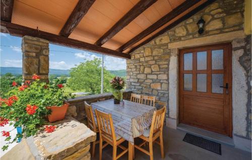 Krsan House | Nice Home In Krsan With Outdoor Swimming Pool