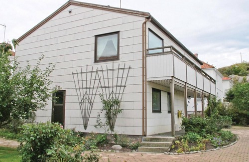 Lysekil House | Nice home in Lysekil with sauna