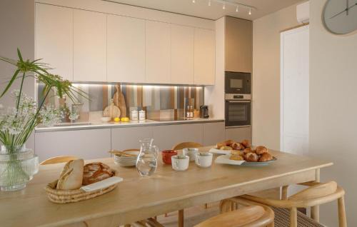 Gulici House | Nice Home In Porec With Wifi
