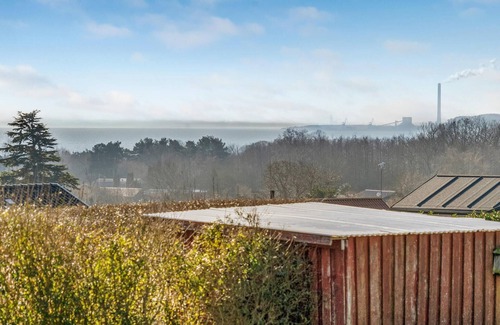 Ronde House | Nice home in Rønde with house sea view