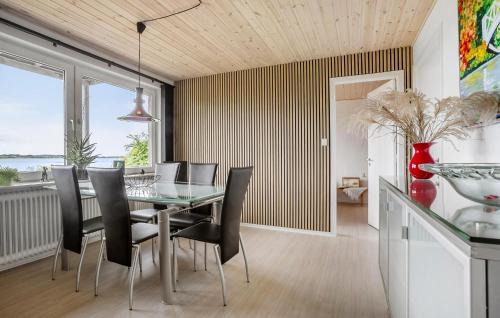 Roslev House | Nice Home In Roslev With House Sea View