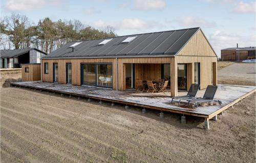 Langemark House | Nice Home In Samsø With Kitchen