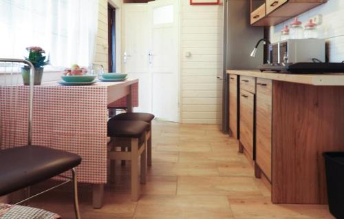 gmina Wolin House | Nice Home In Wolin With Lake View