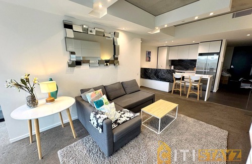 City West Apartment | Nice in New Acton - 2bd 2bth Apt