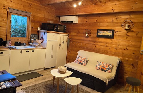 Saint-Jean-de-Fos Ski Chalet | Nice little chalet 200m from the Devil's Bridge