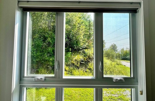 Ville-Marie House | Nice little house at the foot of the mountain