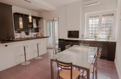 Quartiere XXXI Giuliano Dalmata Apartment | Nice Place appartmento metro Laurentina