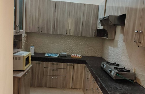 Civil Lines House | Nice place to spend time and soak in the local culture and cuisine