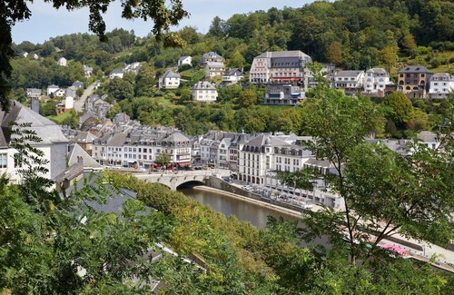 Neufchateau Apartment | Nice room in a natural resort near Neufchateau