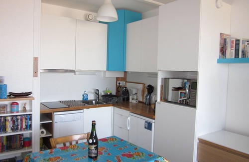 Parame Apartment | Nice sea view studio, beautiful balcony, wifi, 50 m beach and shops