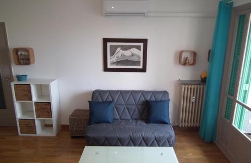 Les Baumettes Apartment | Nice Seaview Free Parking 4.Pers