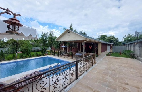 Gabala Apartment | Nice yards villa Vəndam Kamran