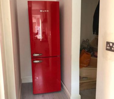 Lacey Green House | Nicely furnished 2 Bedroom Property Independent with Parking