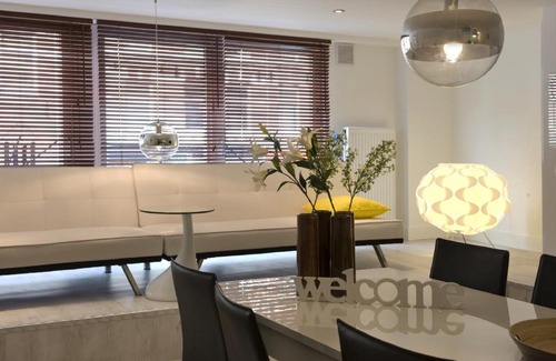 Da Costabuurt Apartment | Nicolaas Amsterdam apartment