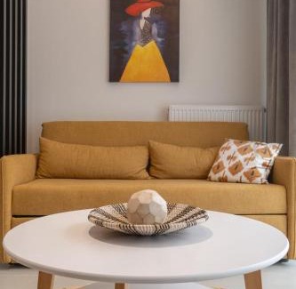 Volos City Centre Apartment | Nicole's Home