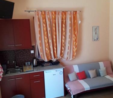 Nidri Hotel | Nidri Studios Apartments