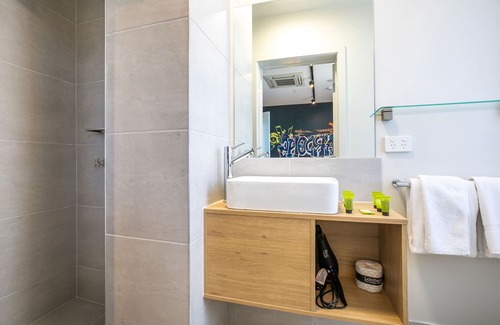 Annerley Hotel | Nightcap at Chardons Corner Hotel