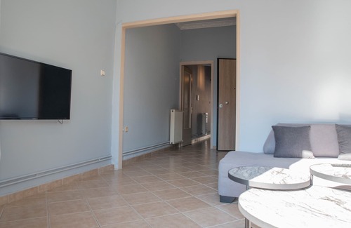 Nikaia Apartment | Nikea appartment near Piraeus port and metro st II